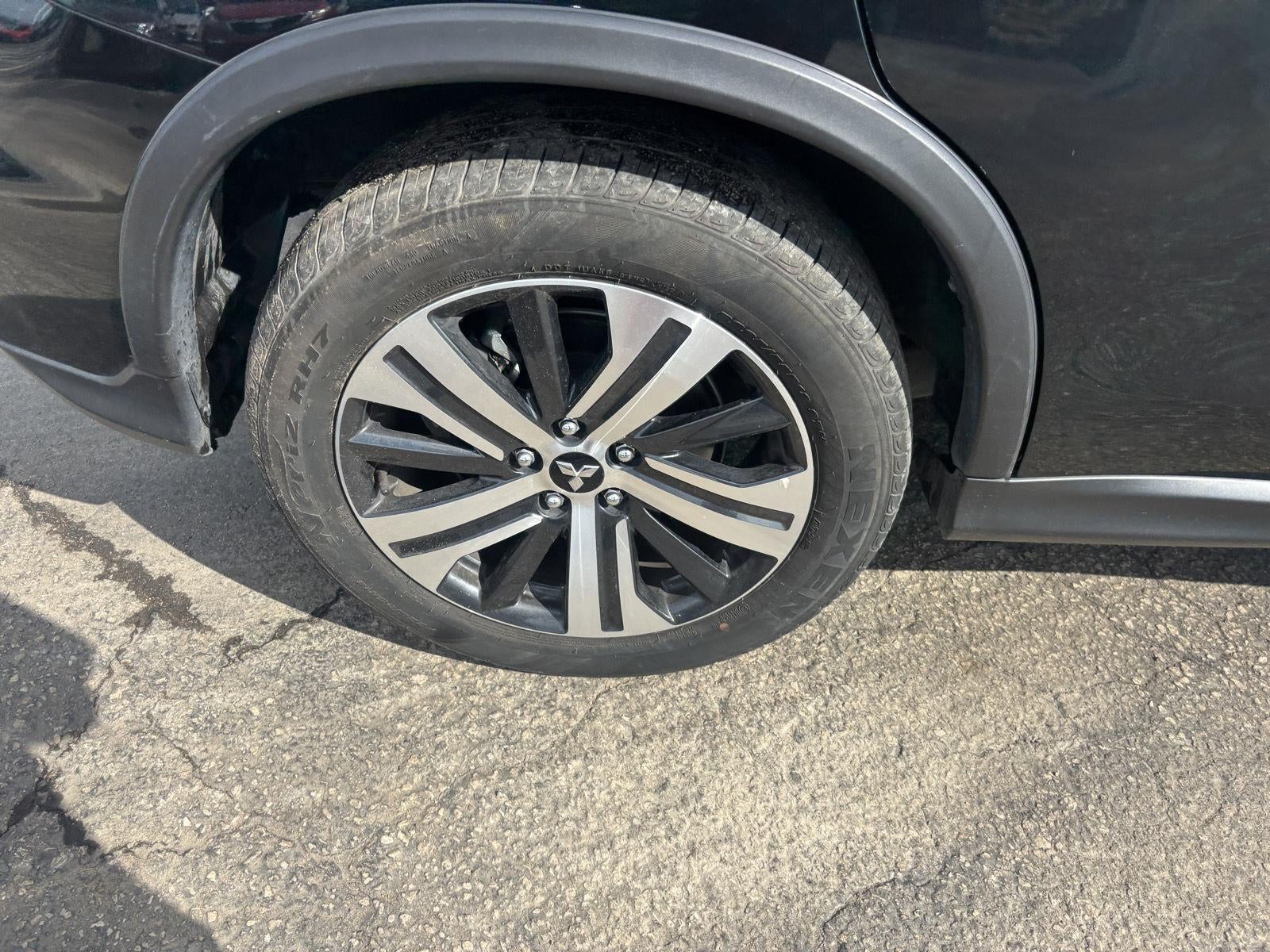 2025 Mitsubishi Outlander Sport SE