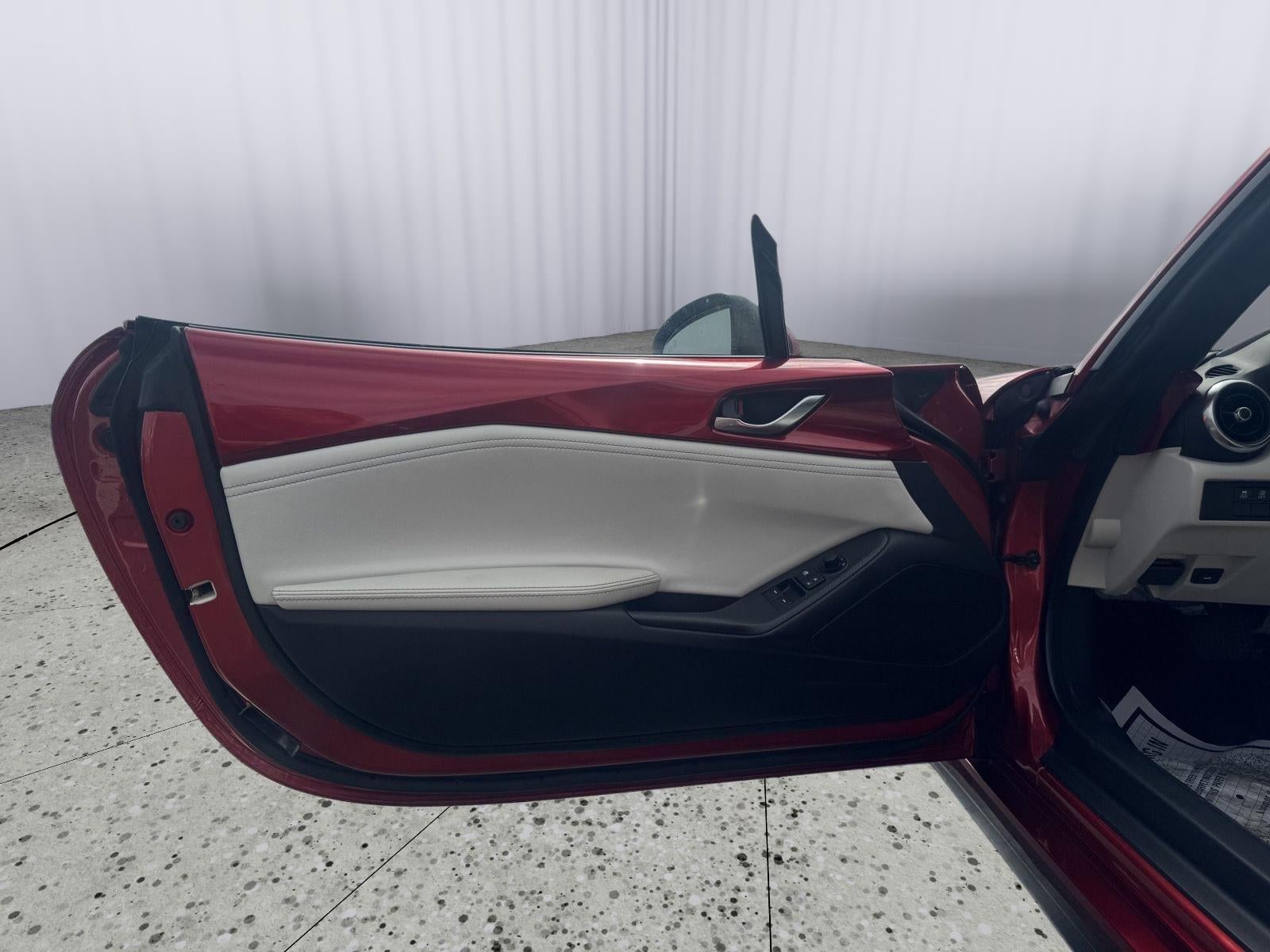 2021 Mazda Mazda MX-5 Miata RF Grand Touring