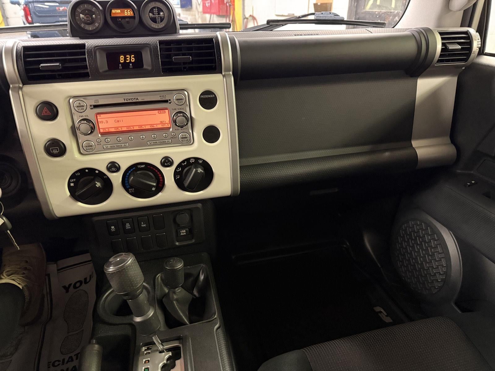 2012 Toyota FJ Cruiser Base