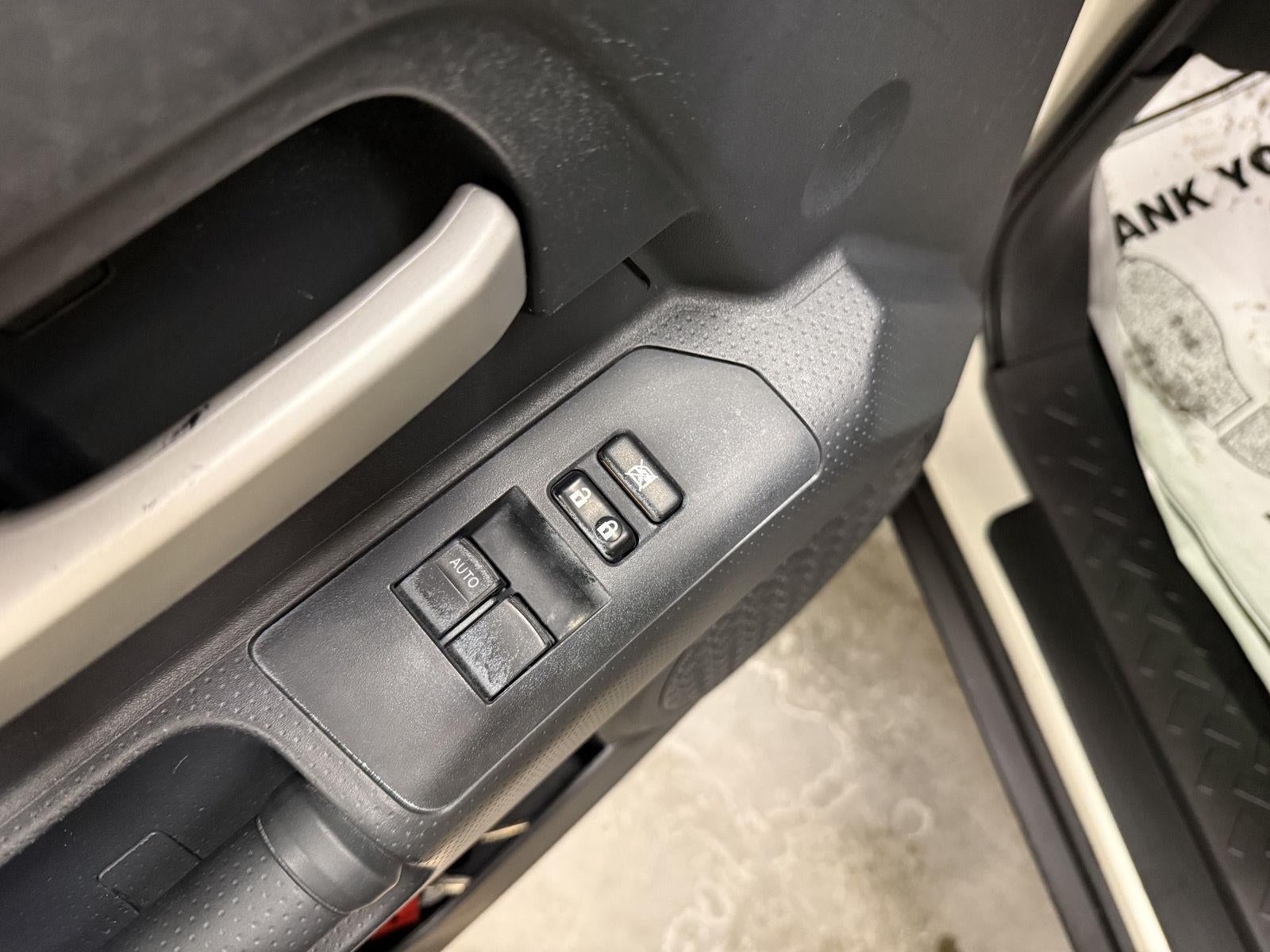 2012 Toyota FJ Cruiser Base