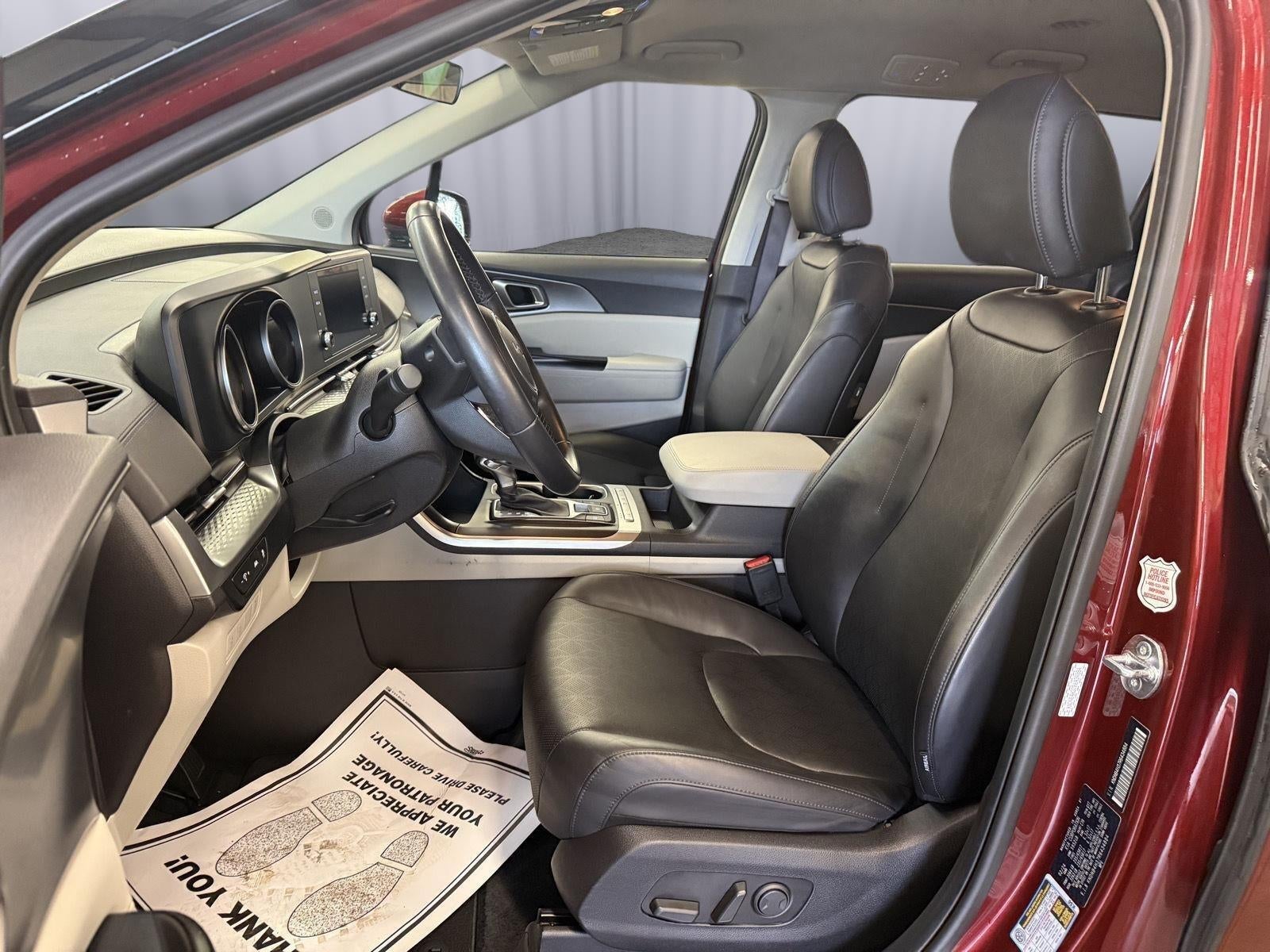 2024 Kia Carnival LX