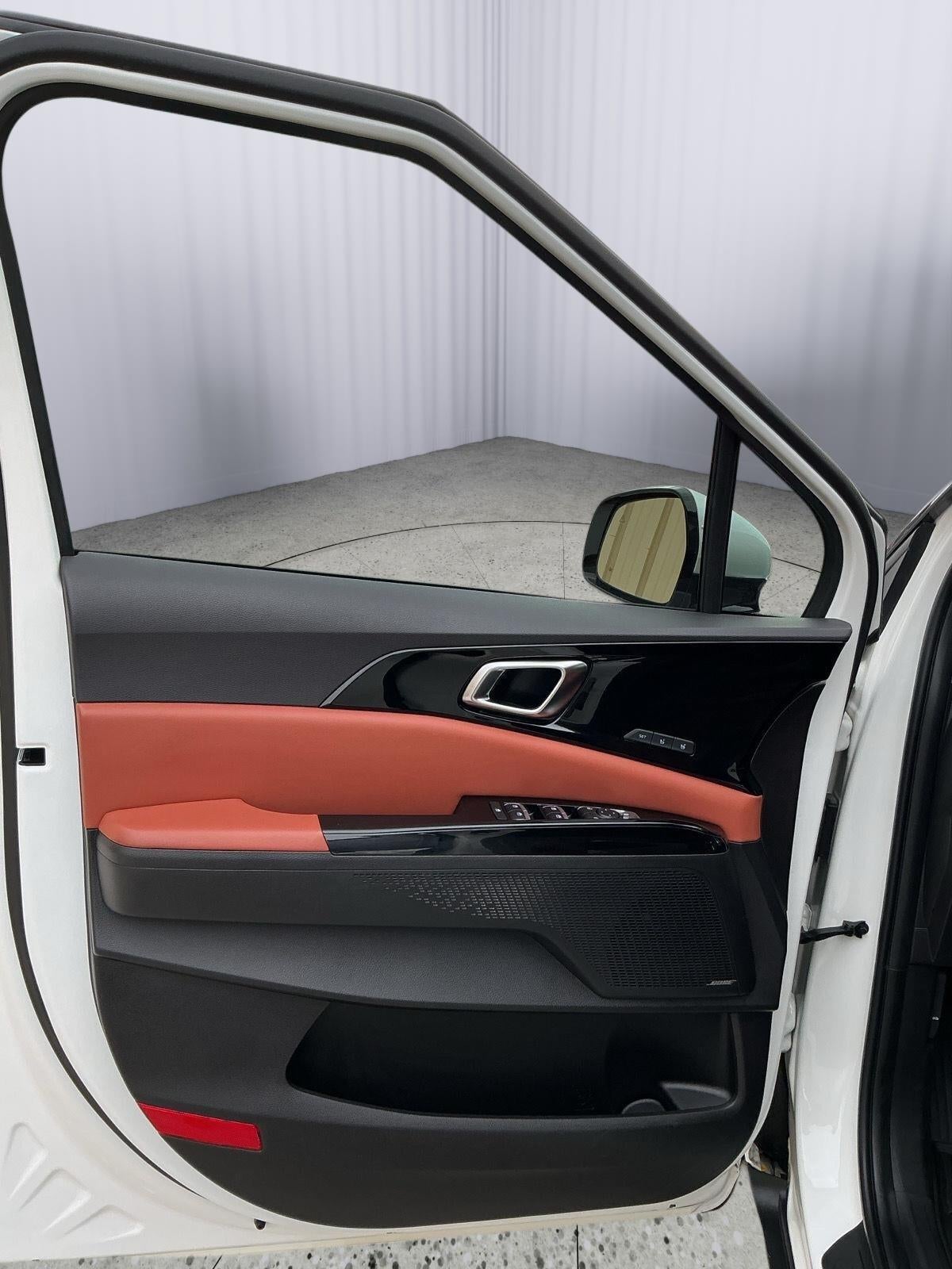 2024 Kia Carnival SX Prestige