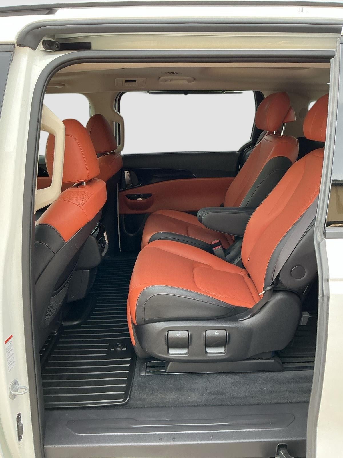 2024 Kia Carnival SX Prestige