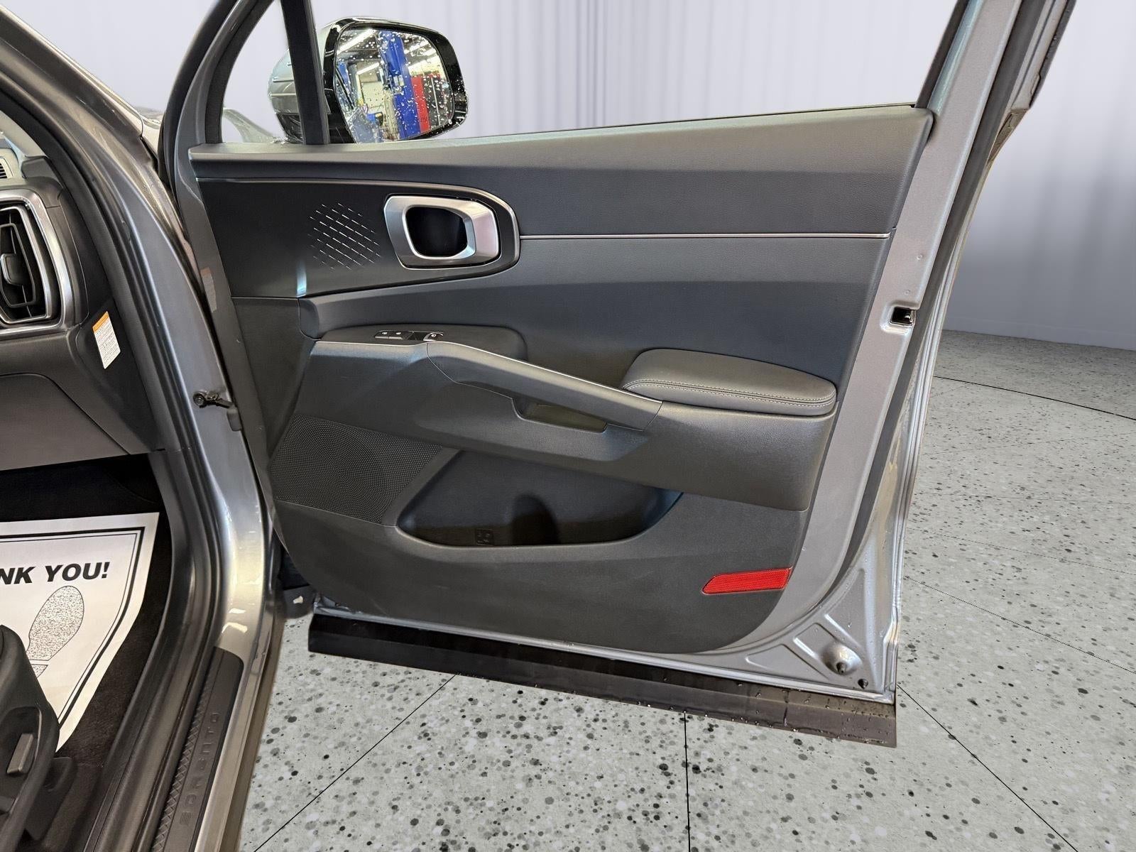 2025 Kia Sorento Hybrid EX