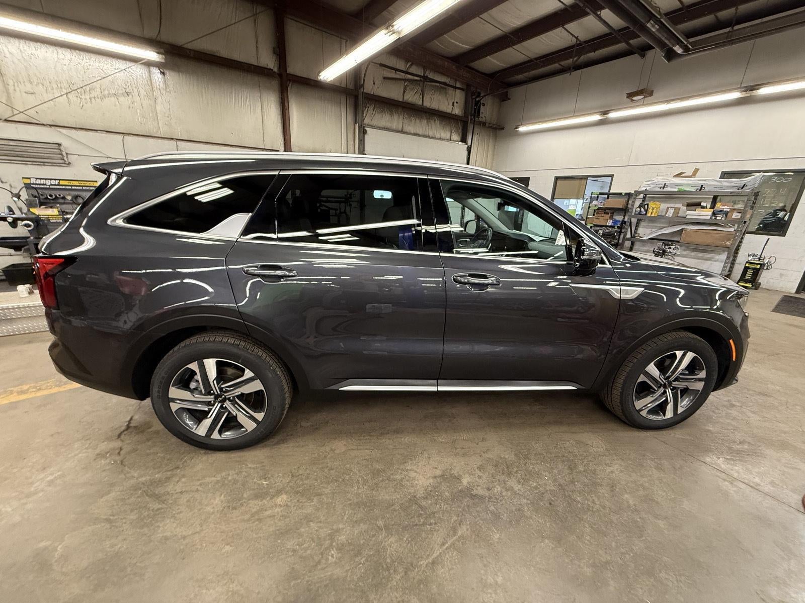 2023 Kia Sorento Hybrid EX