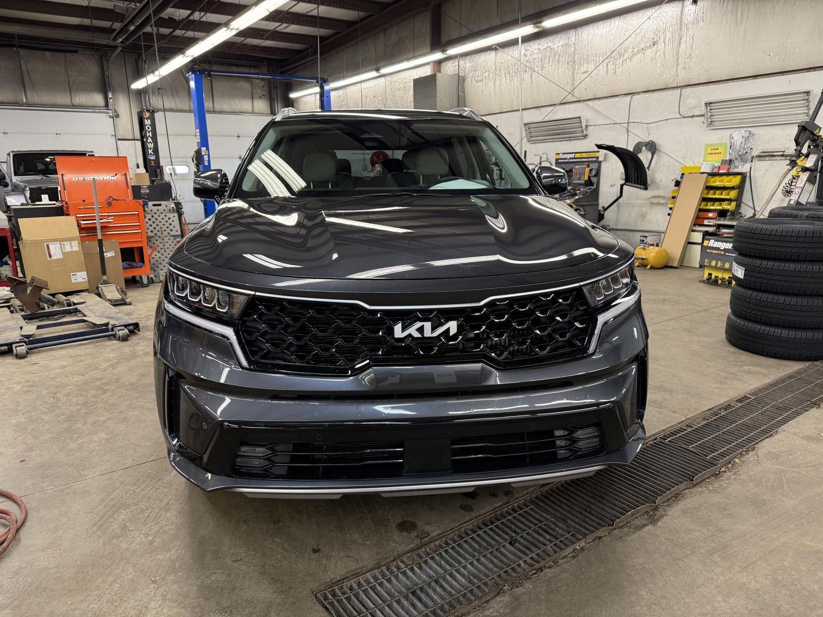 2023 Kia Sorento Hybrid EX