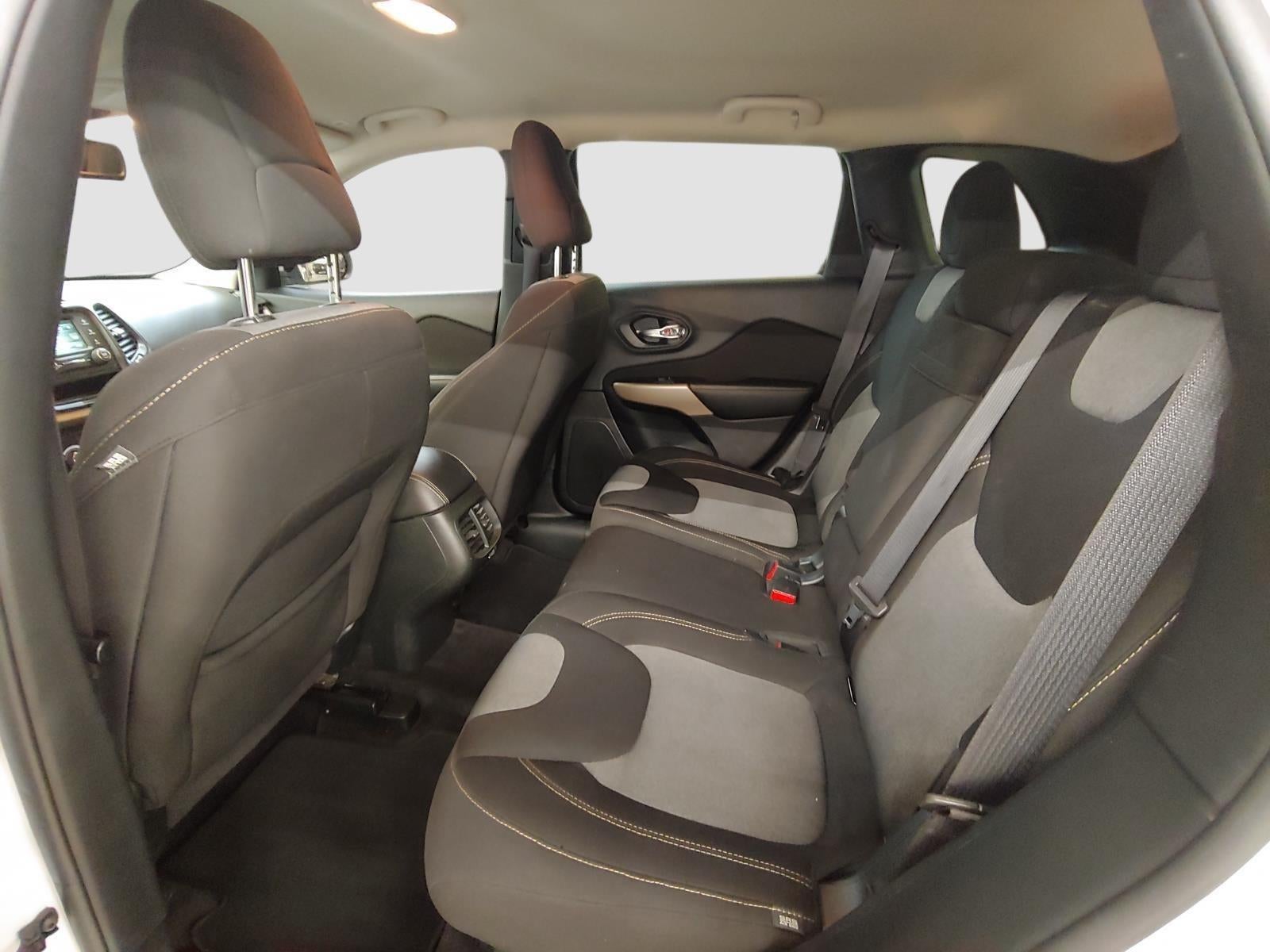 2018 Jeep Cherokee Latitude