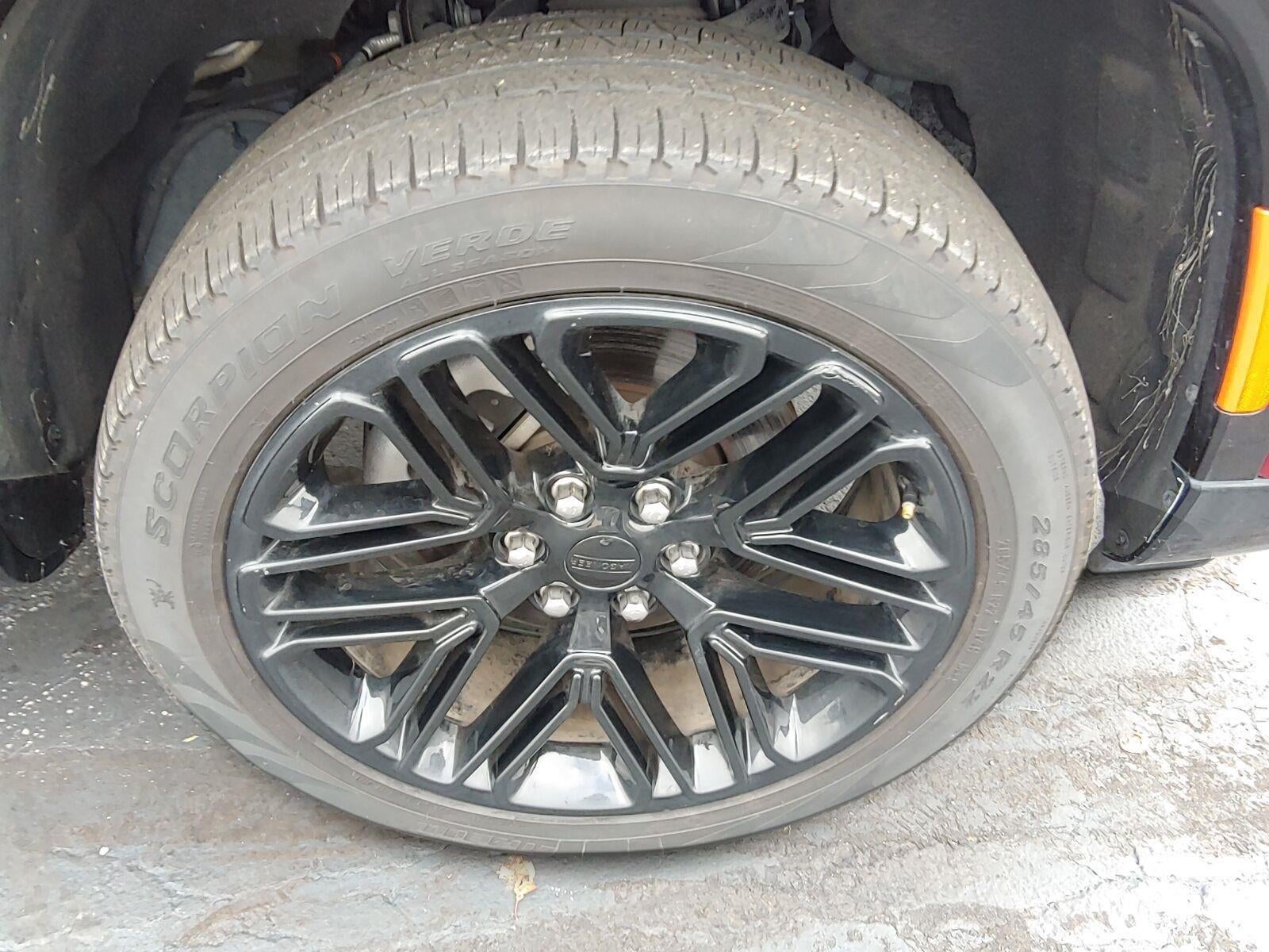 2024 Jeep Wagoneer Series II Carbide