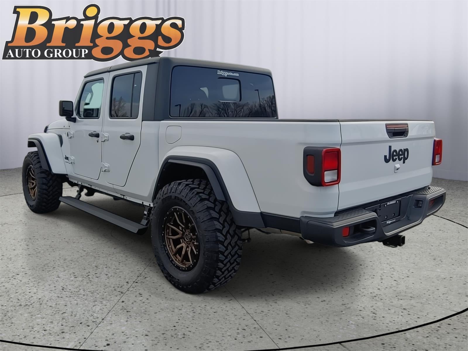2023 Jeep Gladiator Sport S