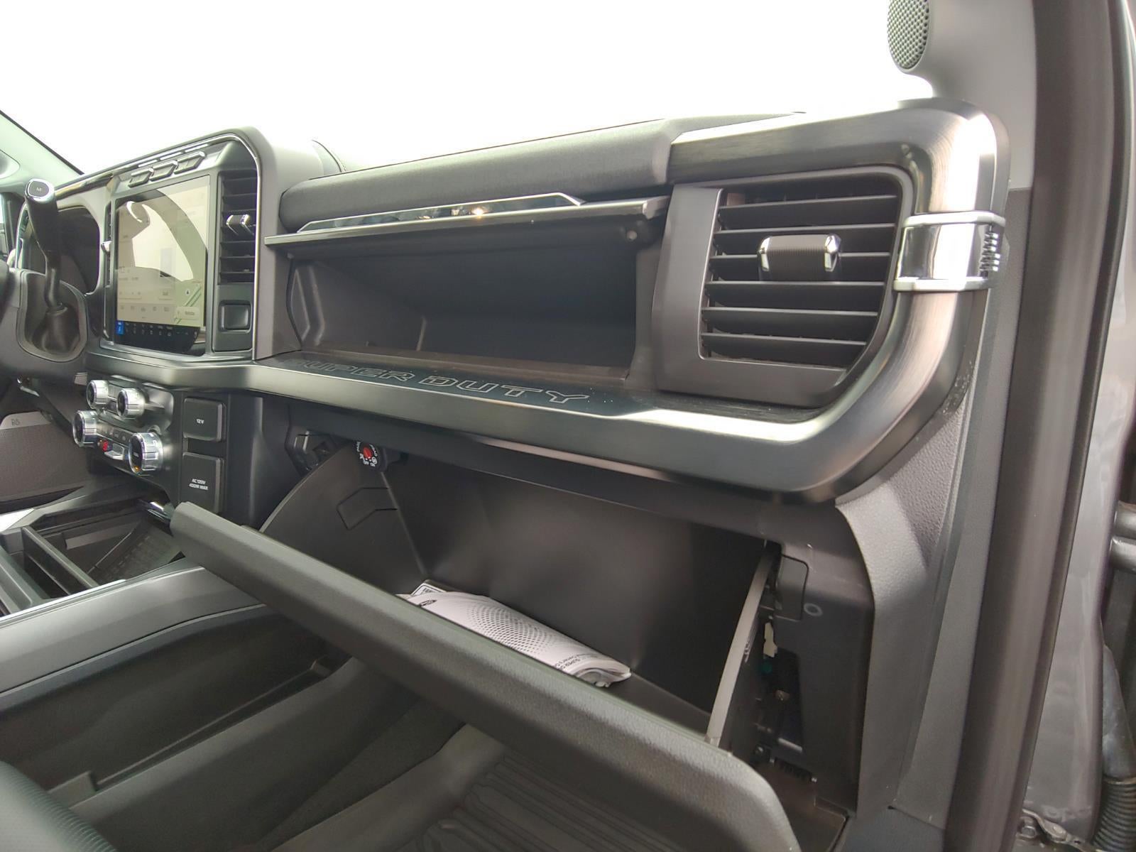 2024 Ford Super Duty F-250 SRW LARIAT