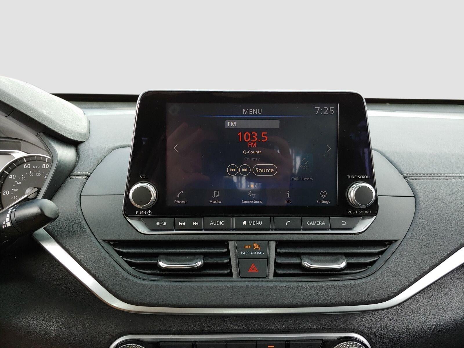 2021 Nissan Altima 2.5 SV