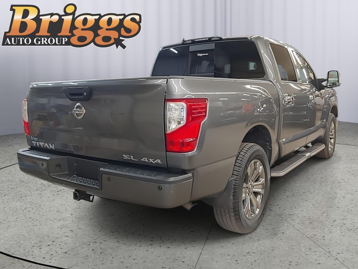 2019 Nissan Titan SL