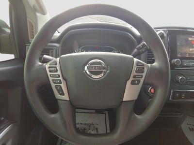 2022 Nissan Titan SV