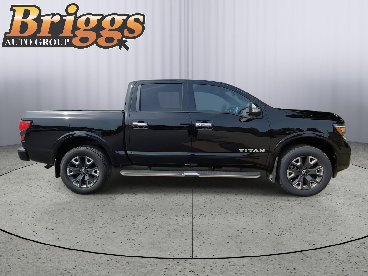 2023 Nissan Titan Platinum Reserve