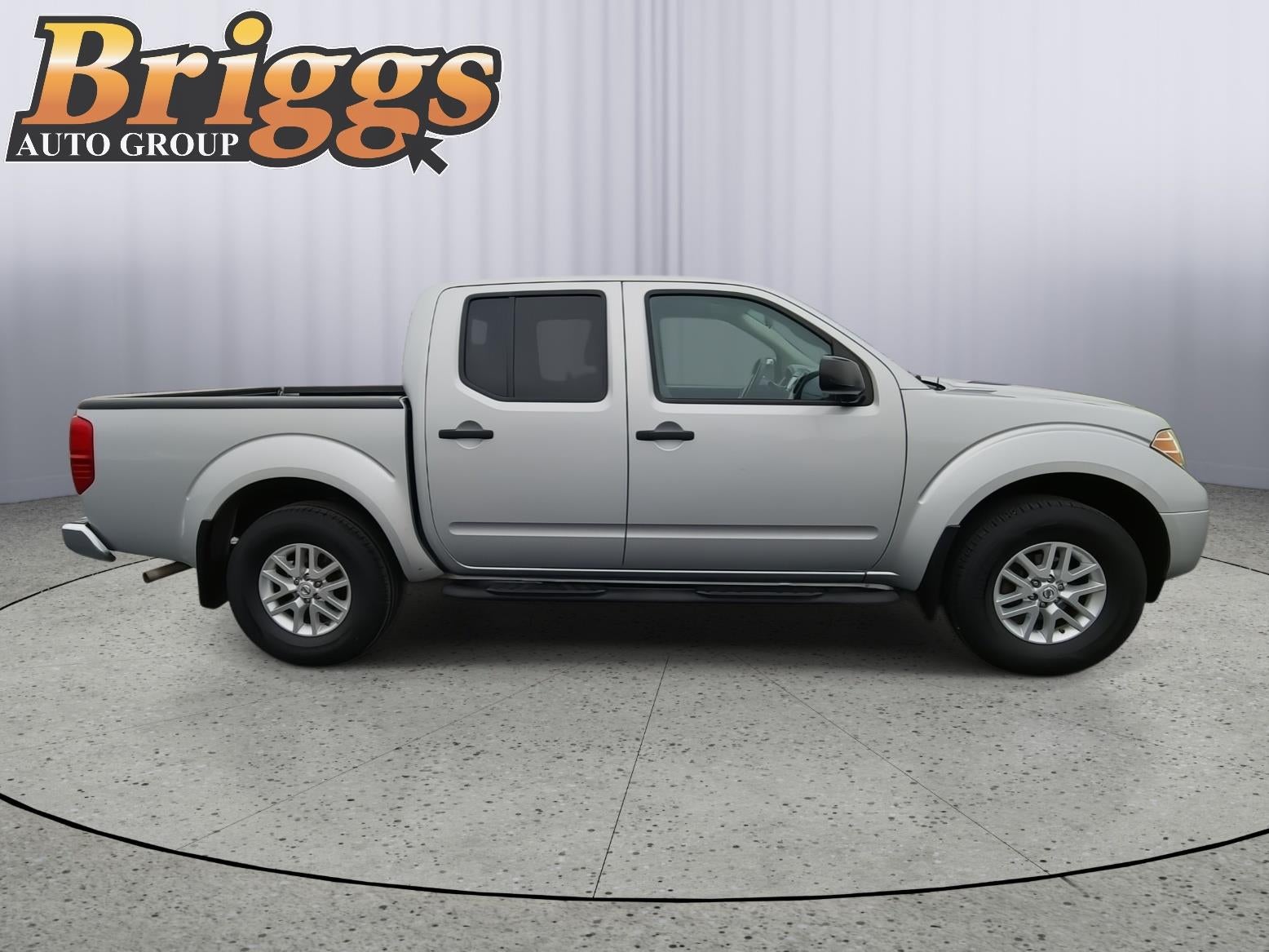 2017 Nissan Frontier SV V6