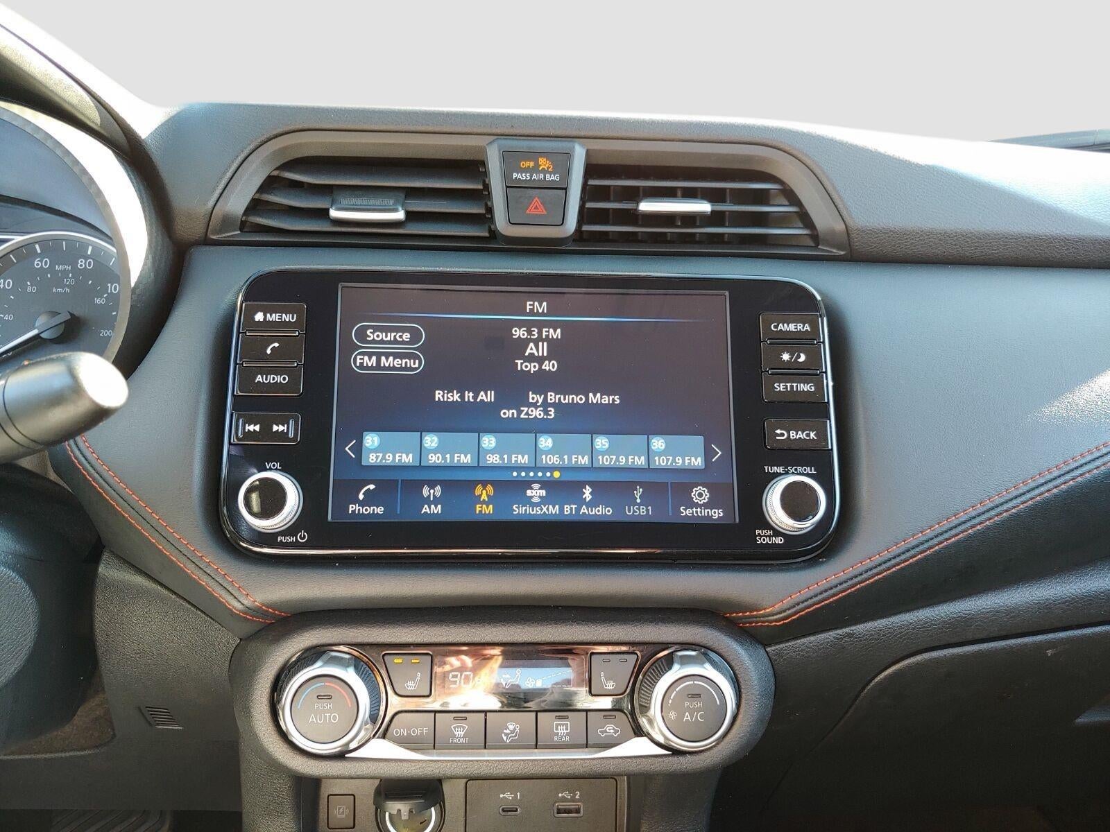2025 Nissan Versa SR