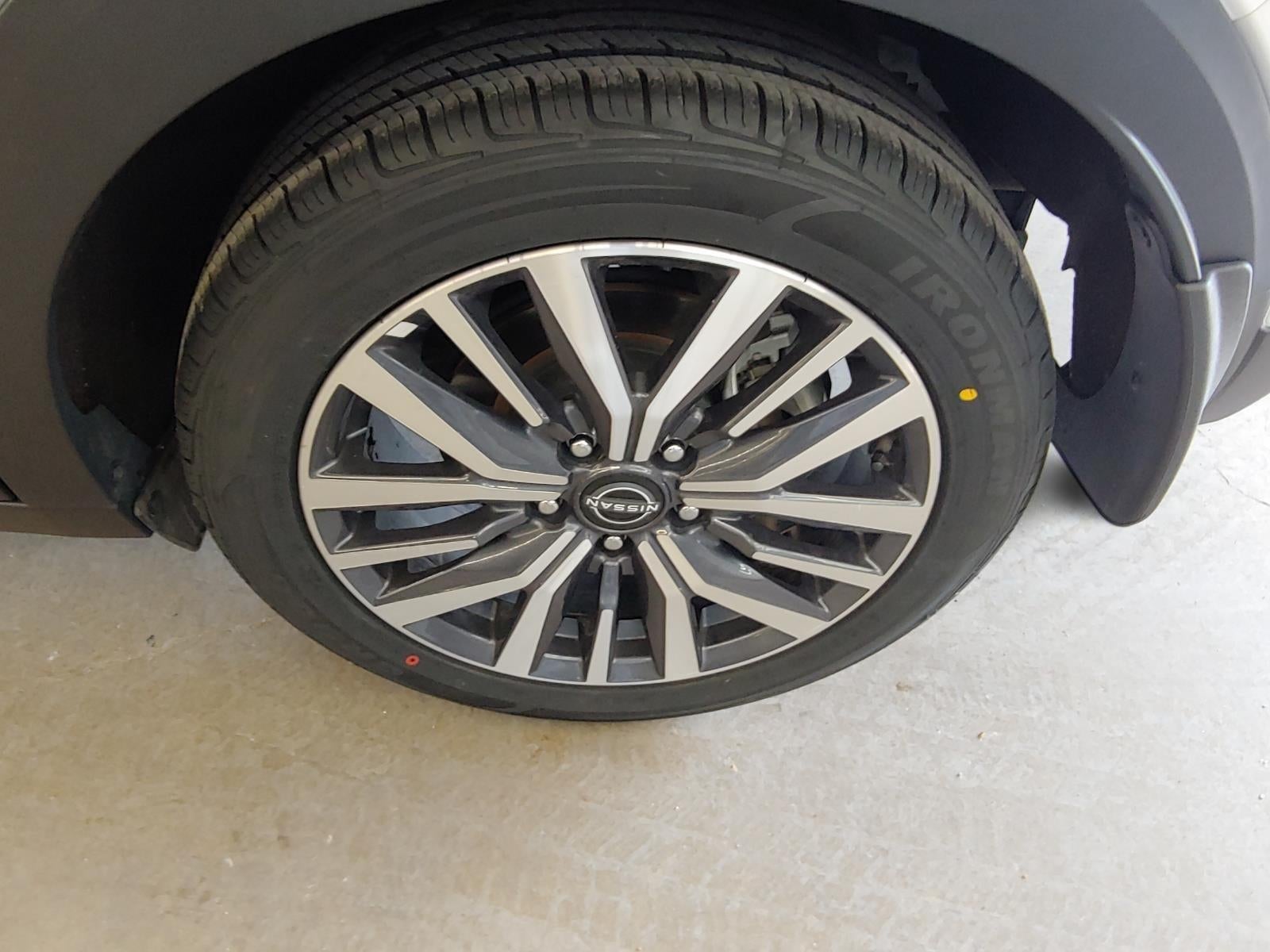 2022 Nissan Kicks SV