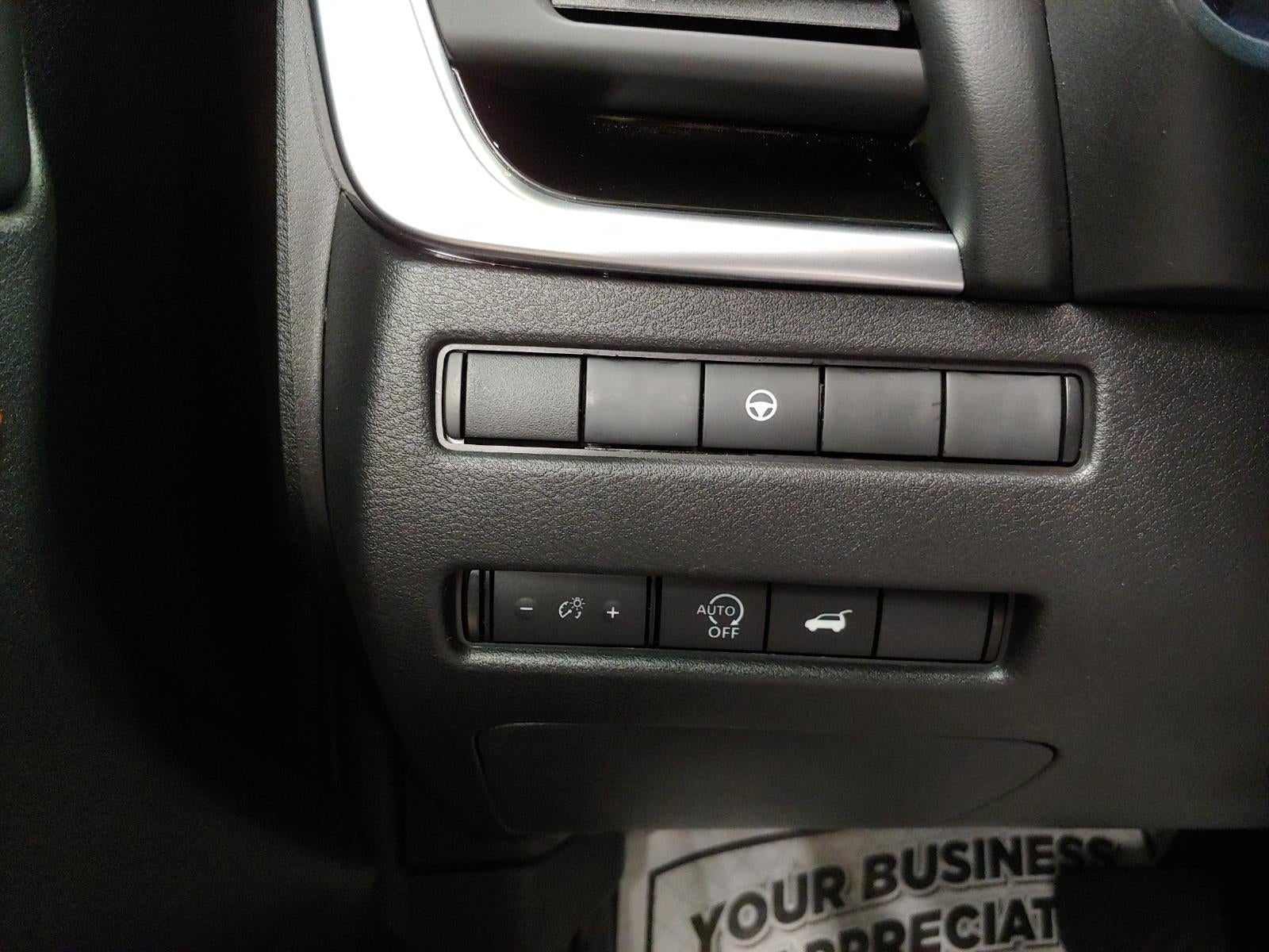 2025 Nissan Rogue Rock Creek