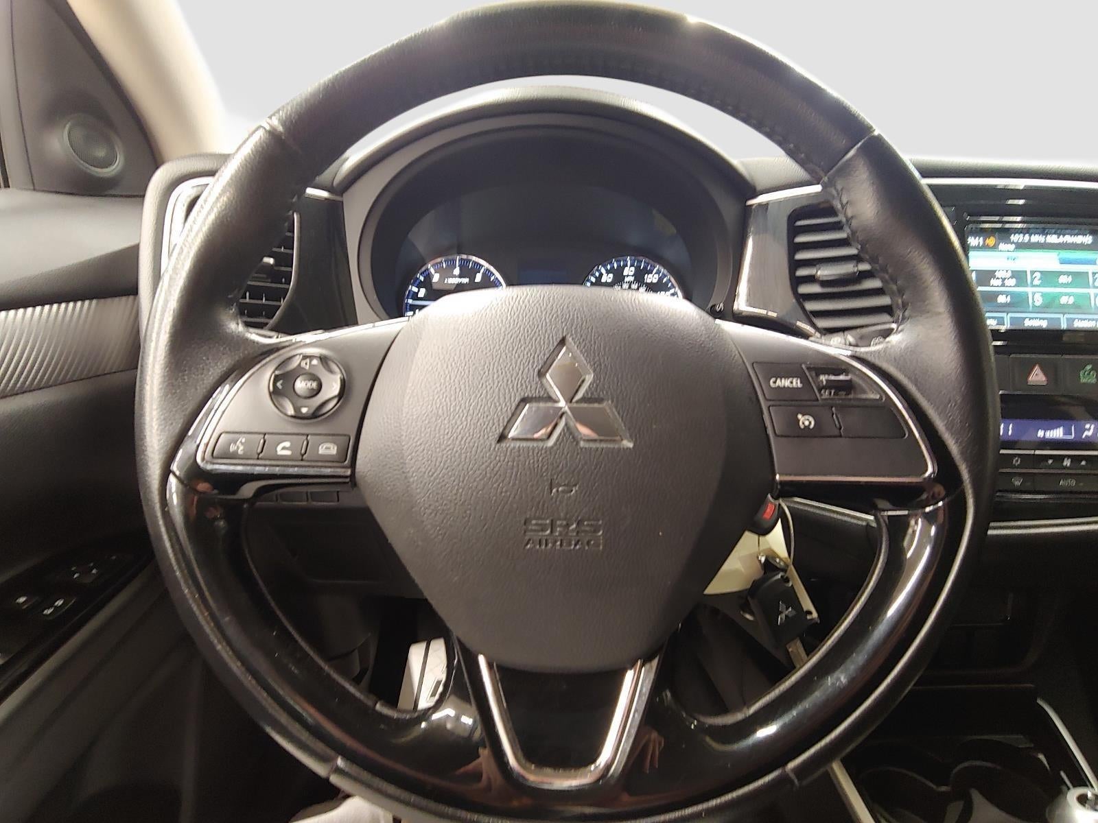 2017 Mitsubishi Outlander ES