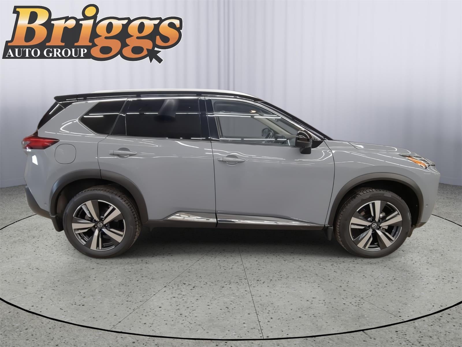 2021 Nissan ROGUE Platinum