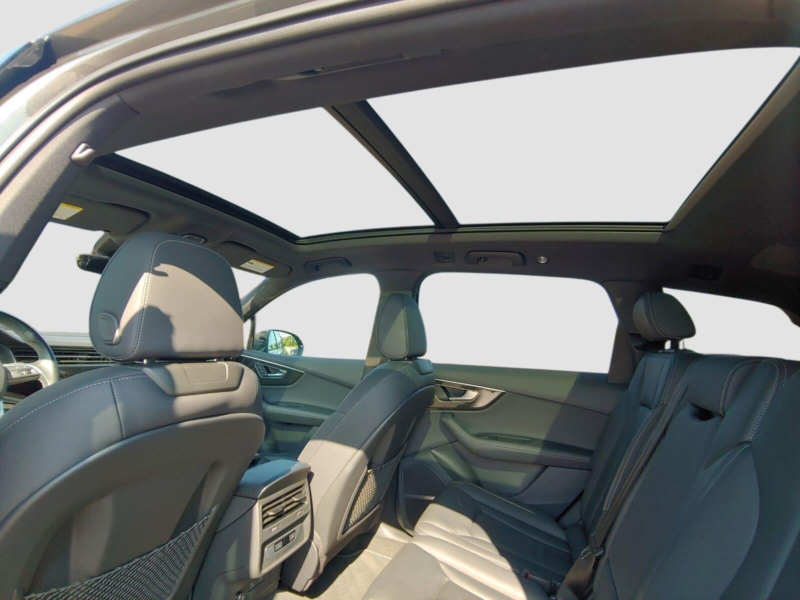 2025 Audi Q7 Premium Plus