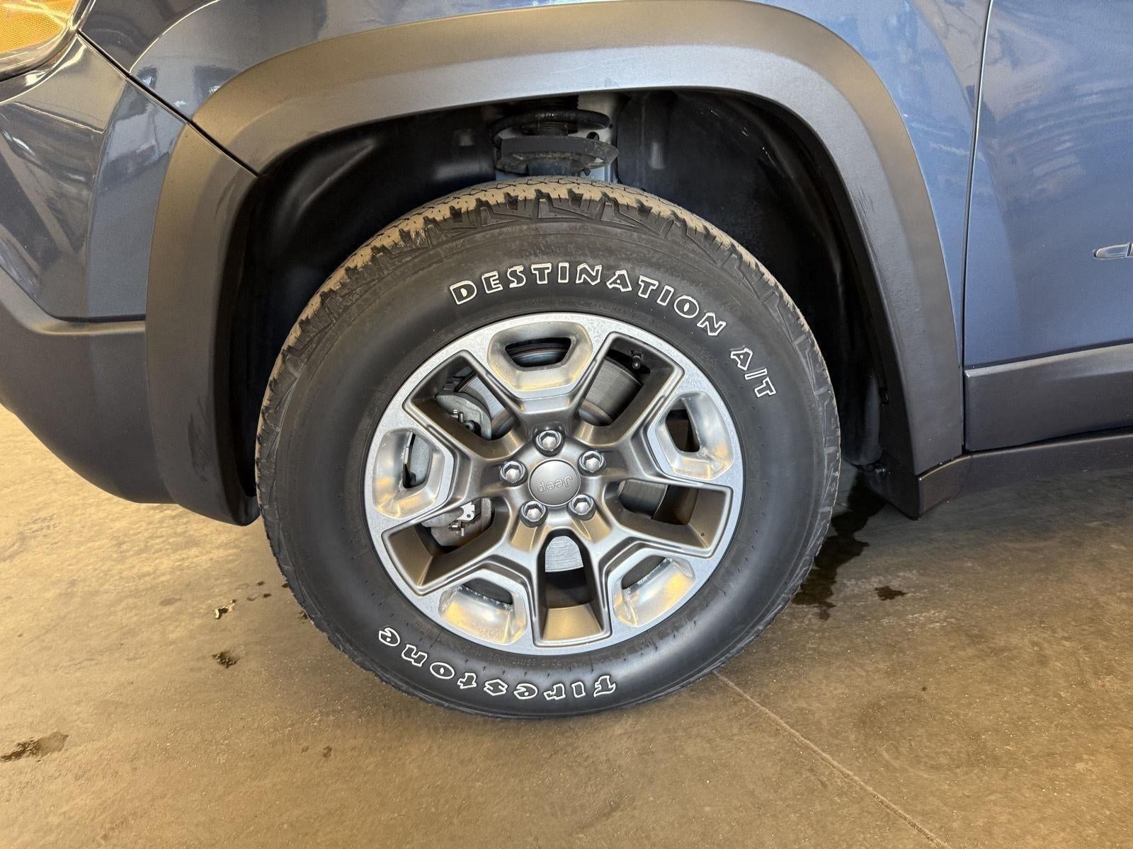 2019 Jeep Cherokee Trailhawk