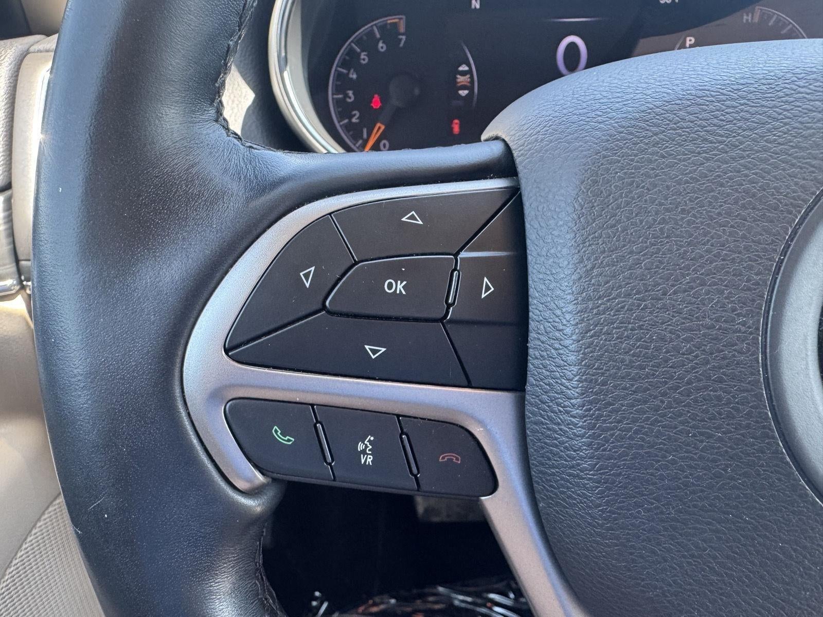 2020 Jeep GRAND CHEROKEE Limited
