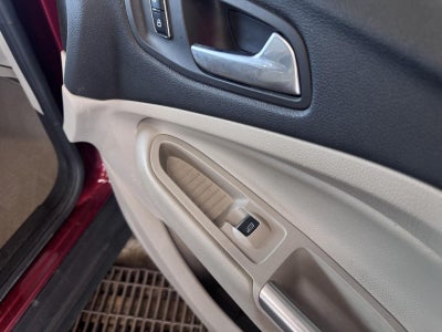 2014 Ford C-Max Hybrid SE