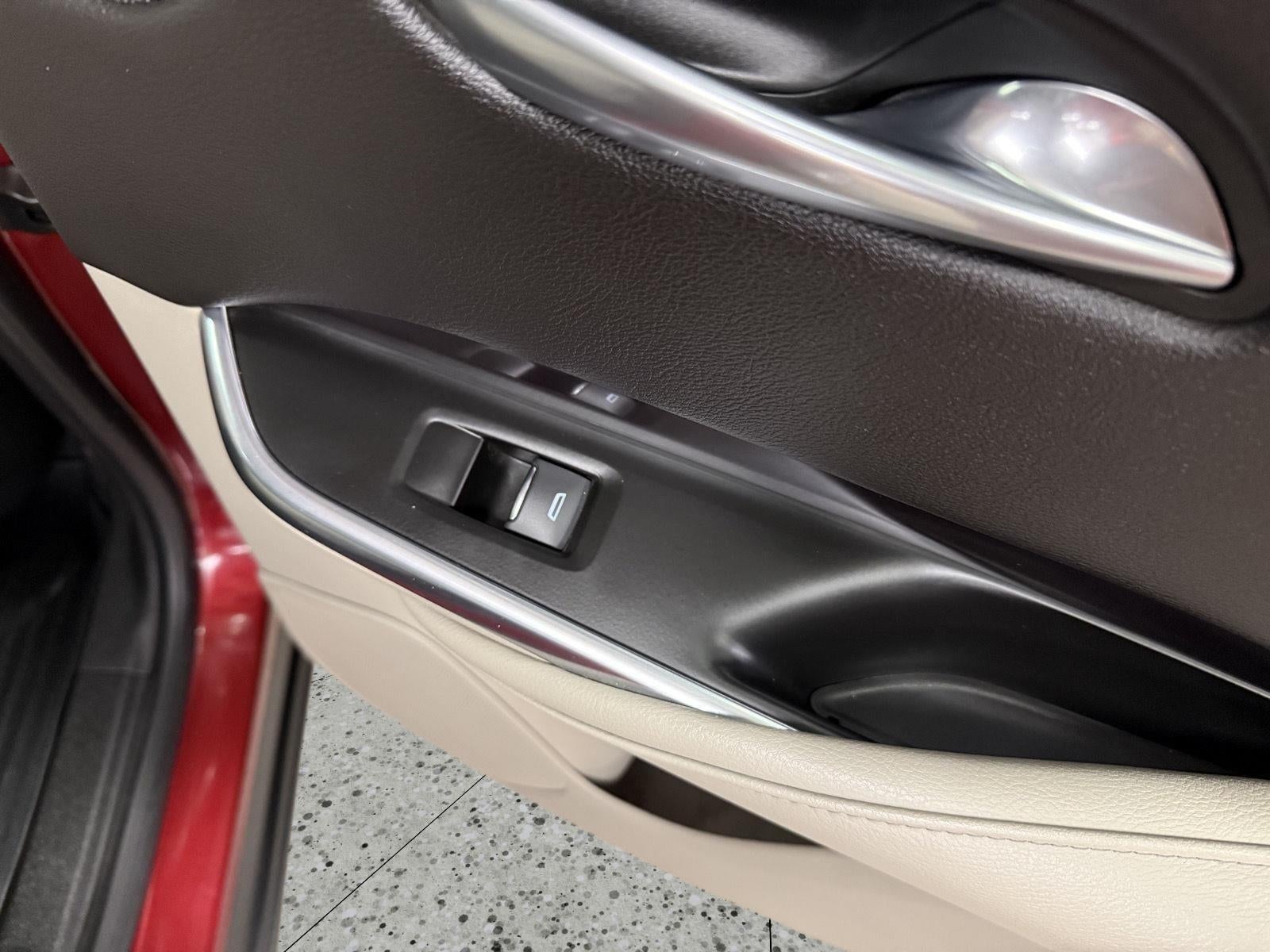 2019 Cadillac XT4 FWD Luxury