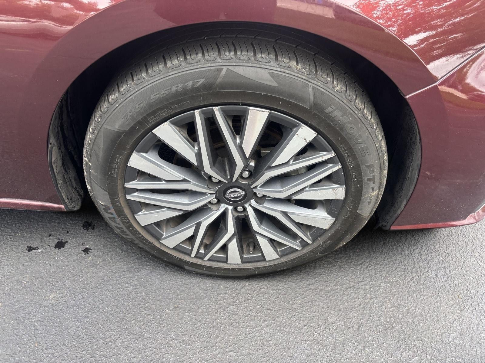 2024 Nissan Altima 2.5 SV