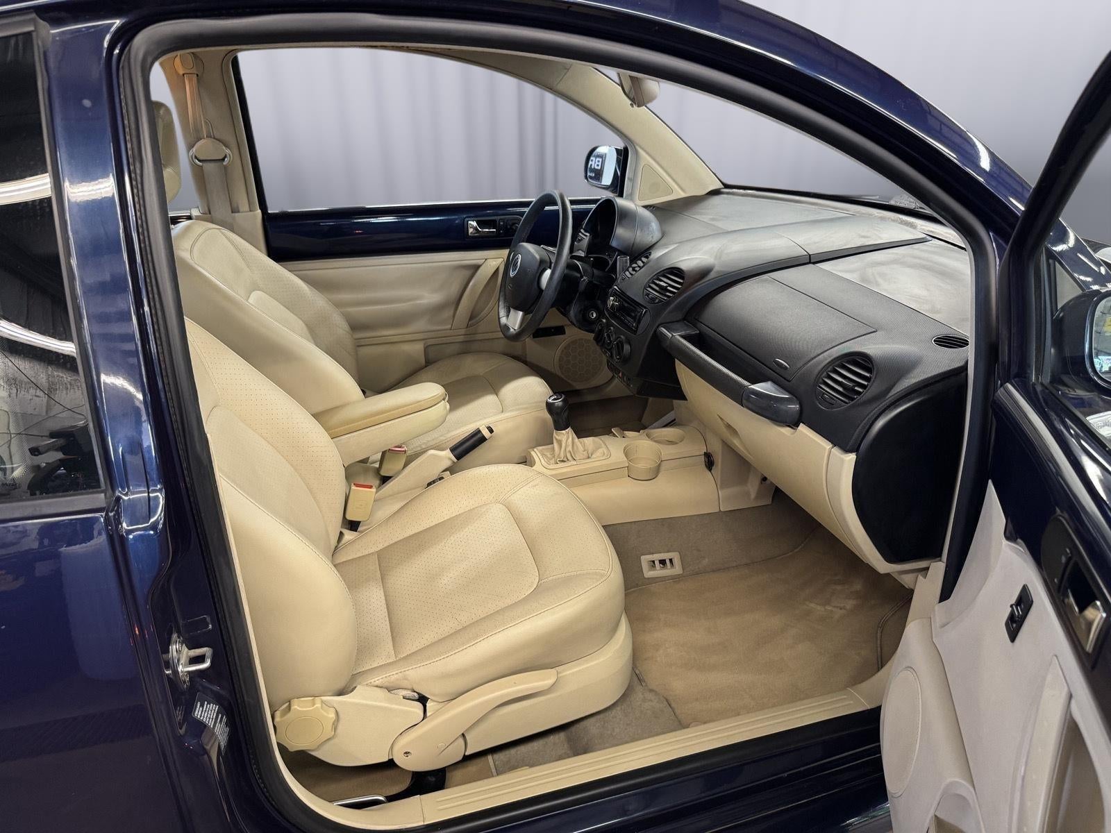 2001 Volkswagen New Beetle GLS