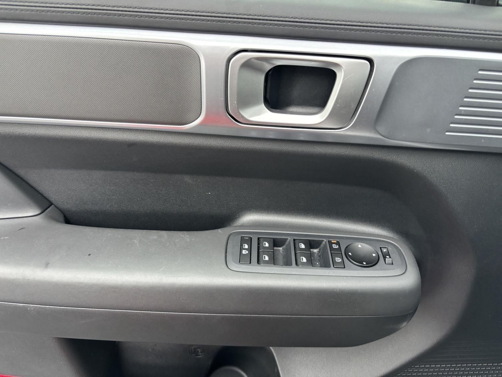 2024 Hyundai Santa Fe SE
