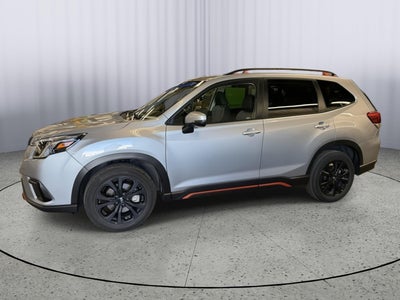 2024 Subaru FORESTER Sport