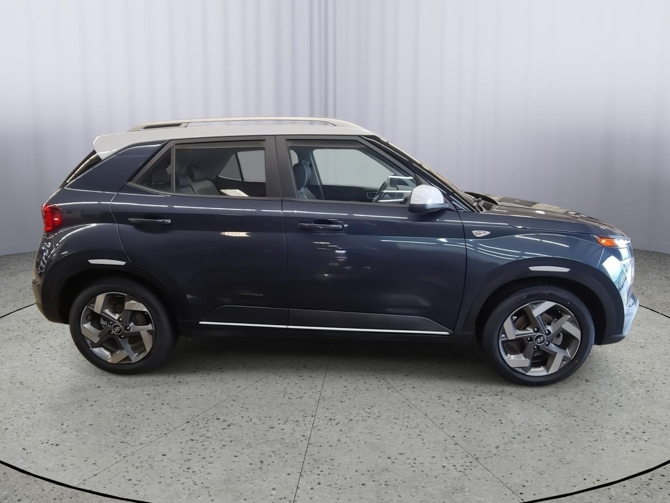 2022 Hyundai Venue Limited