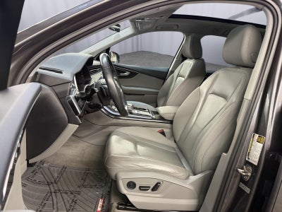 2022 Audi Q7 Premium Plus