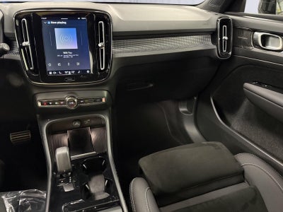 2022 Volvo XC40 RECHARGE Twin Ultimate