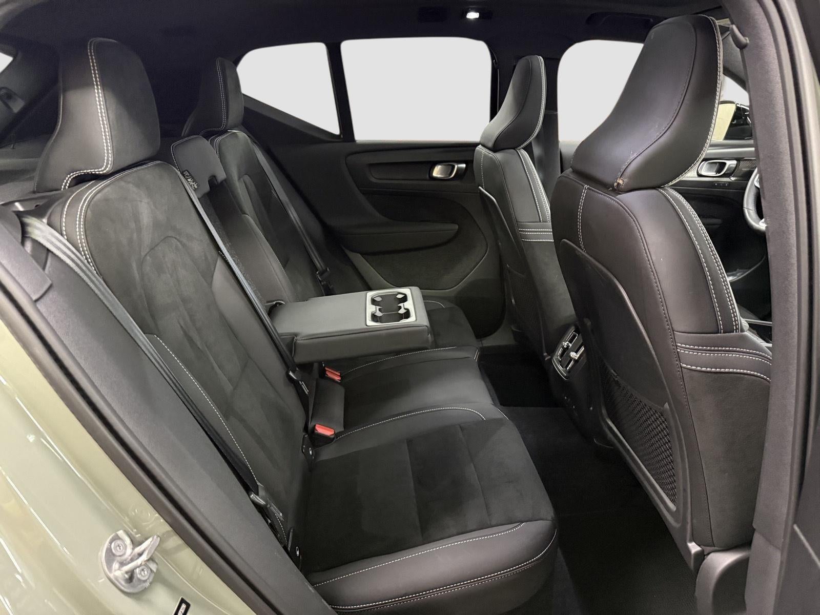 2022 Volvo XC40 RECHARGE Twin Ultimate