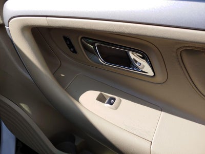 2018 Ford Taurus SEL