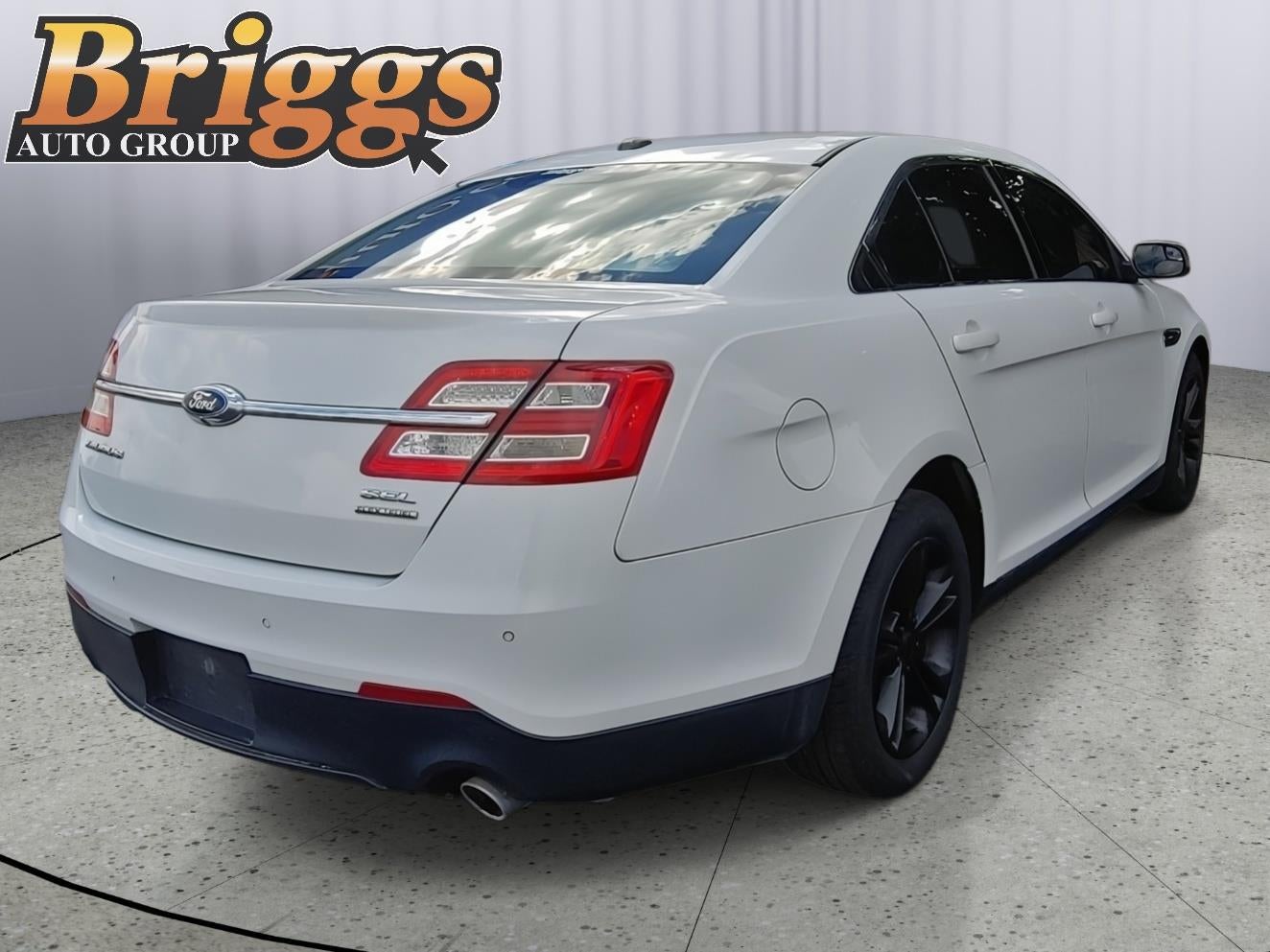 2018 Ford Taurus SEL