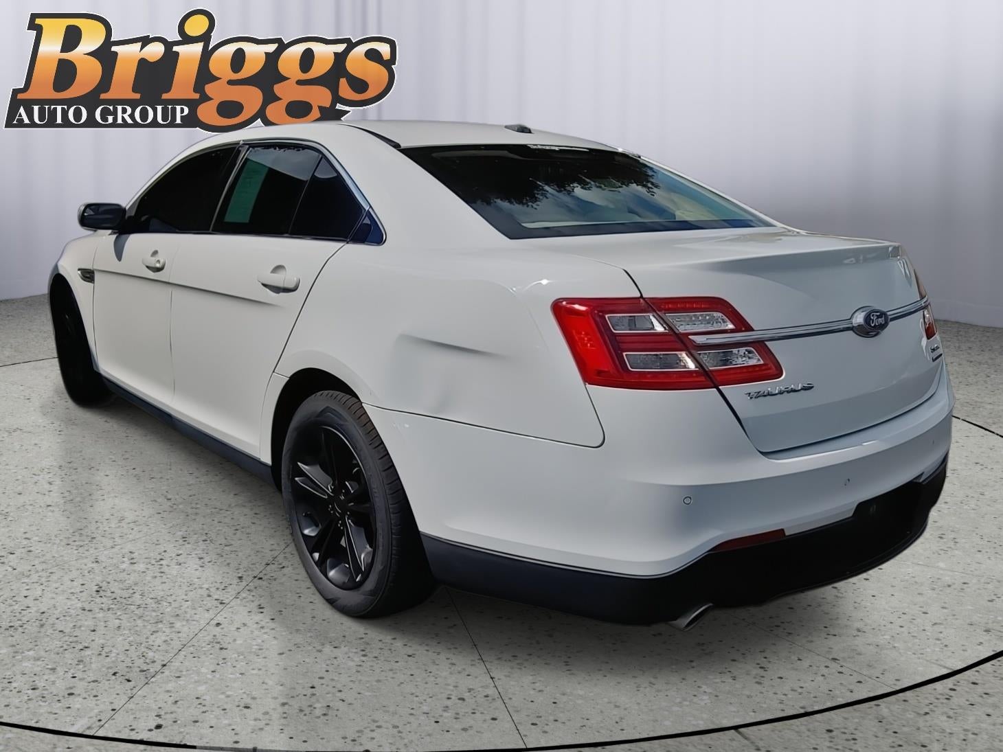 2018 Ford Taurus SEL
