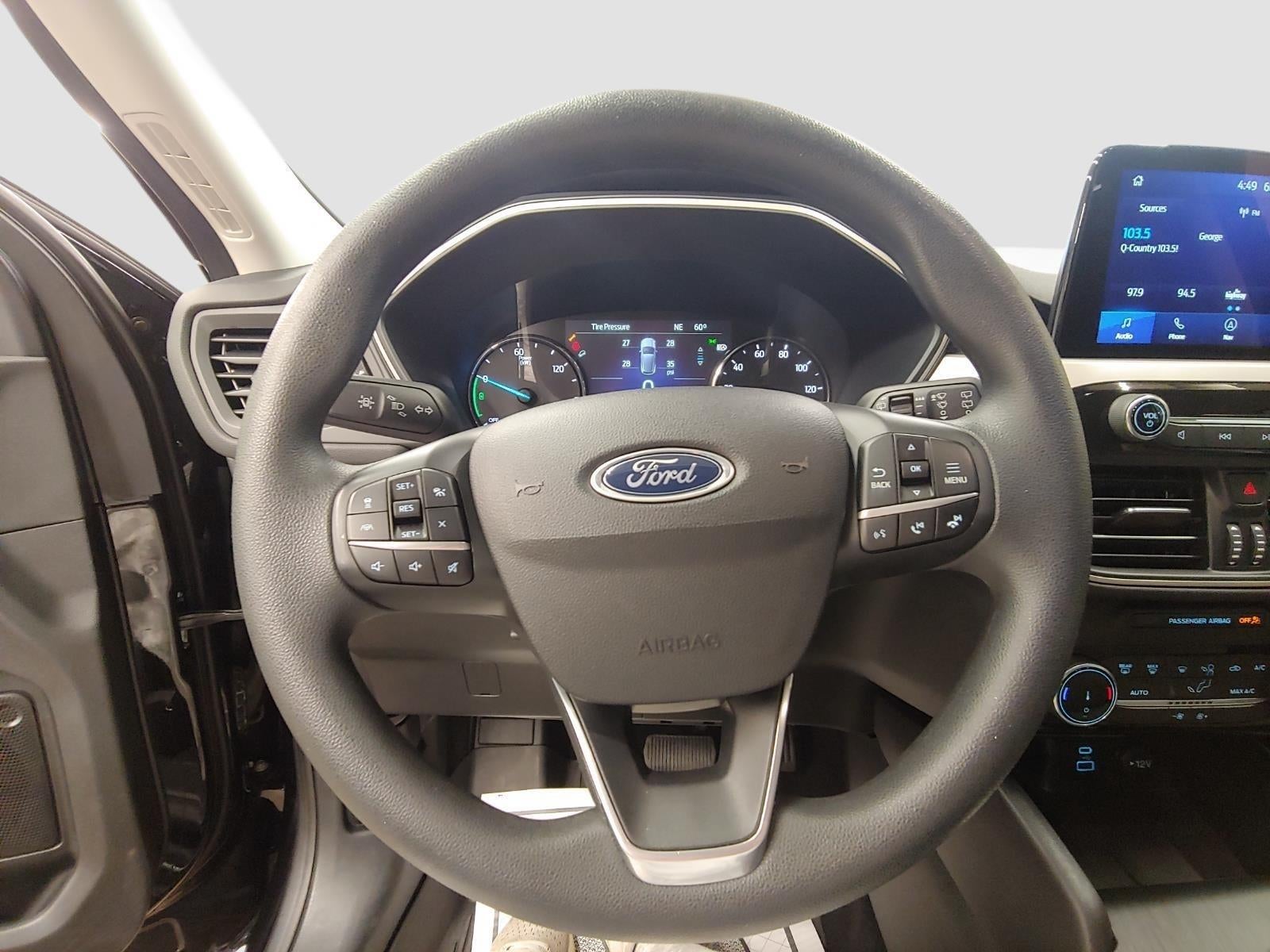 2022 Ford ESCAPE PLUG-IN HYBRID SE Plug-In Hybrid
