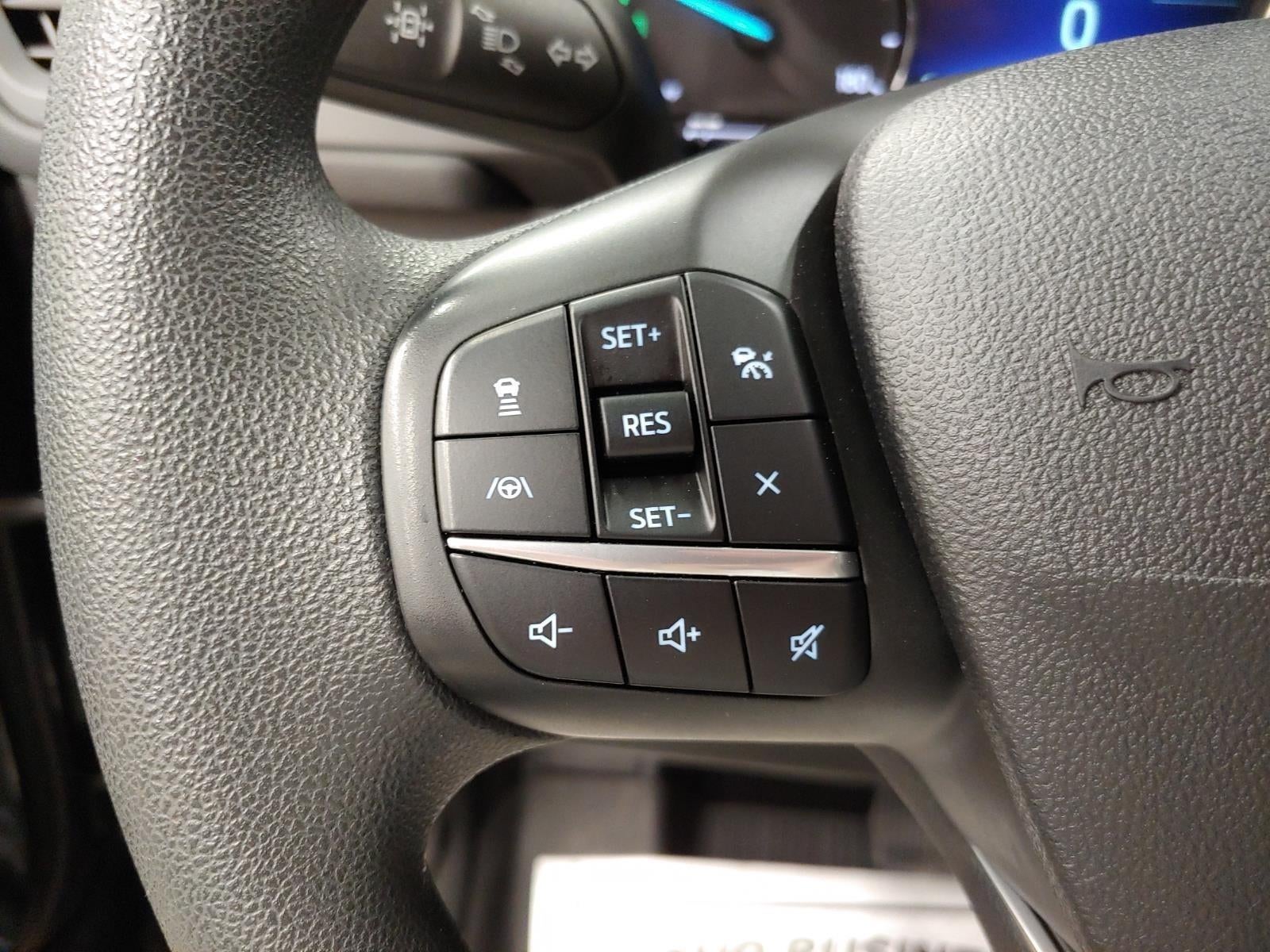 2022 Ford ESCAPE PLUG-IN HYBRID SE Plug-In Hybrid