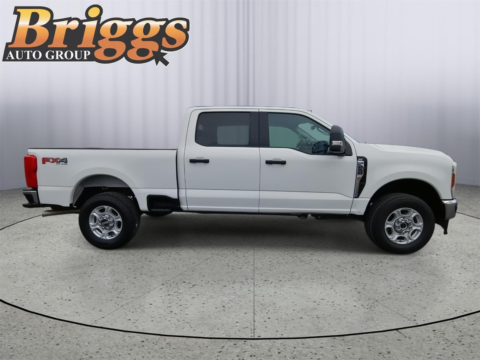 2025 Ford Super Duty F-250 SRW XLT