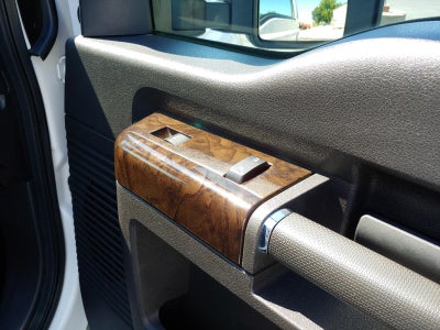2016 Ford Super Duty F-250 SRW Platinum