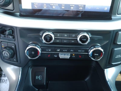 2022 Ford F-150 Base