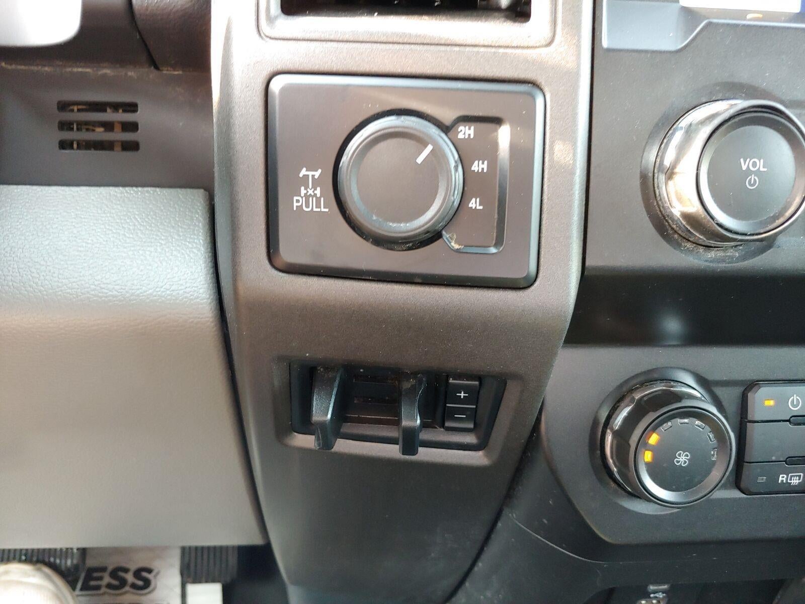 2022 Ford Super Duty F-350 Srw XL