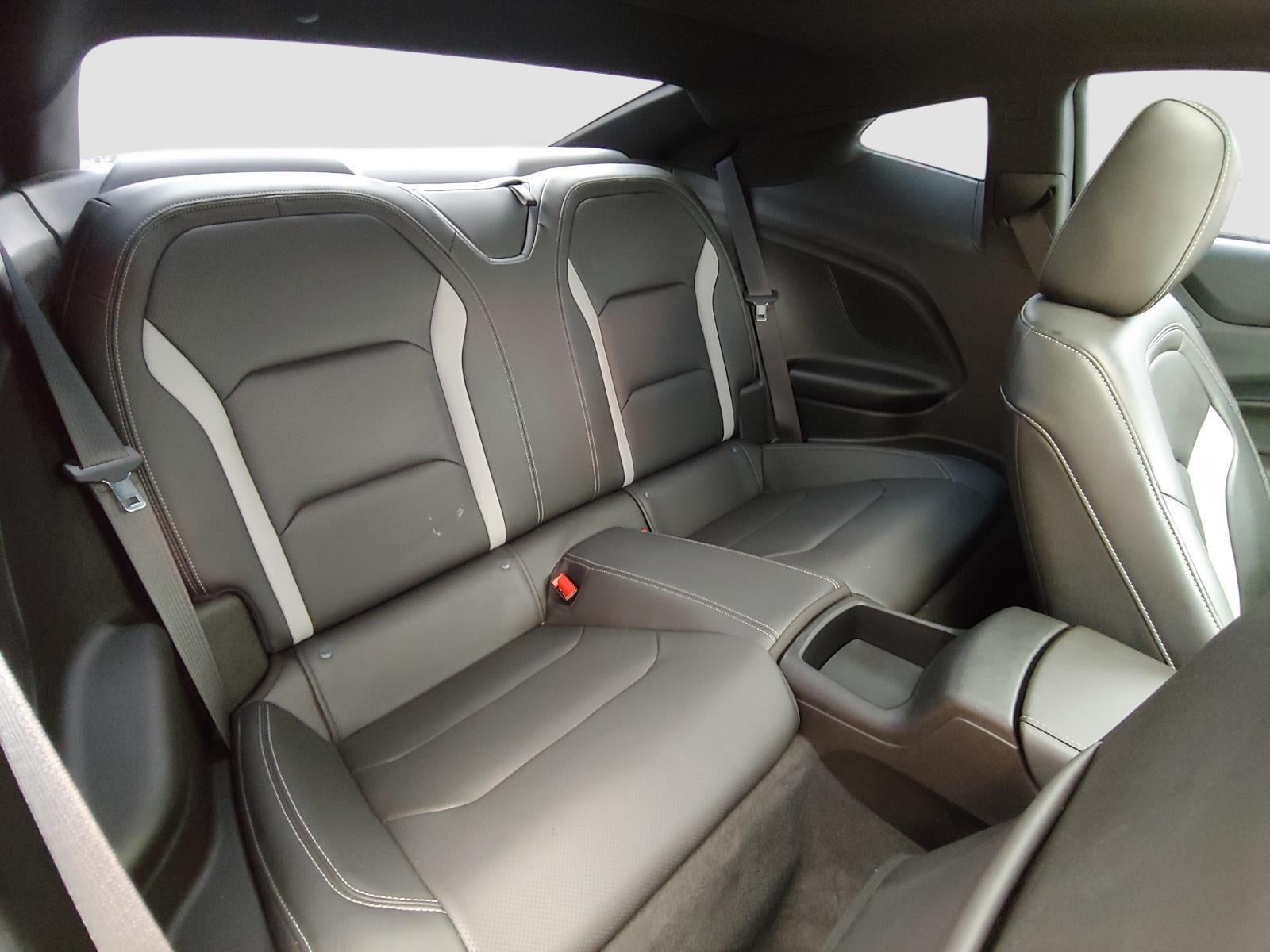 2022 Chevrolet Camaro 2LT