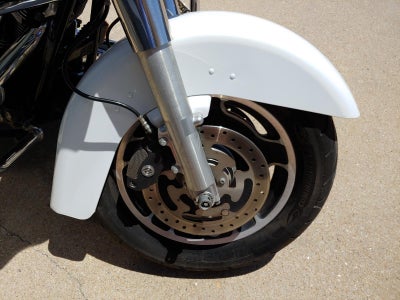 2008 HARLEY-DAVIDSON STREET GLIDE Base