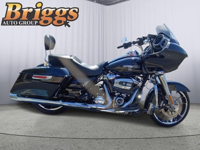 2023 HARLEY-DAVIDSON ROAD GLIDE Base