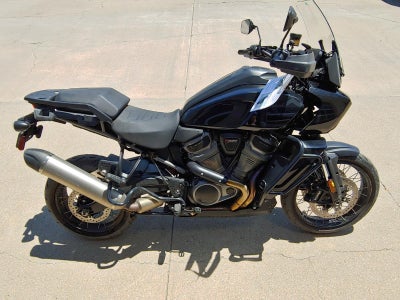 2021 HARLEY DAVIDSON PAN AMERICA Base